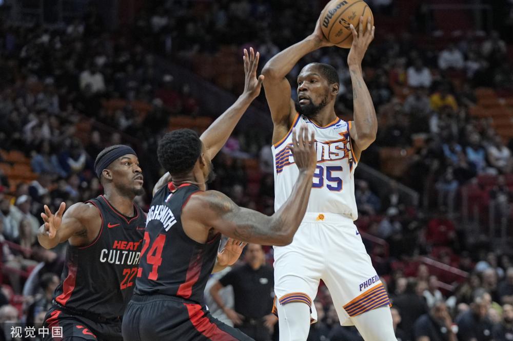 球员在见到 球员在见到